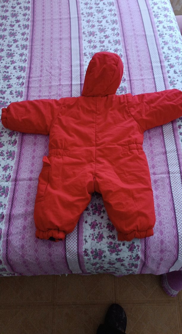 Kız Bebek Kapüşonlu Kırmızı Tulum - Görsel 4