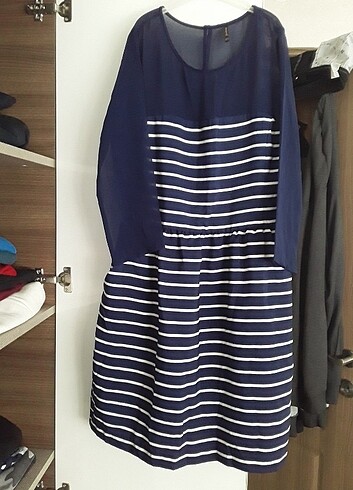 Kısa elbise - Görsel 2