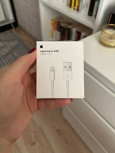 Iphone şarj aleti