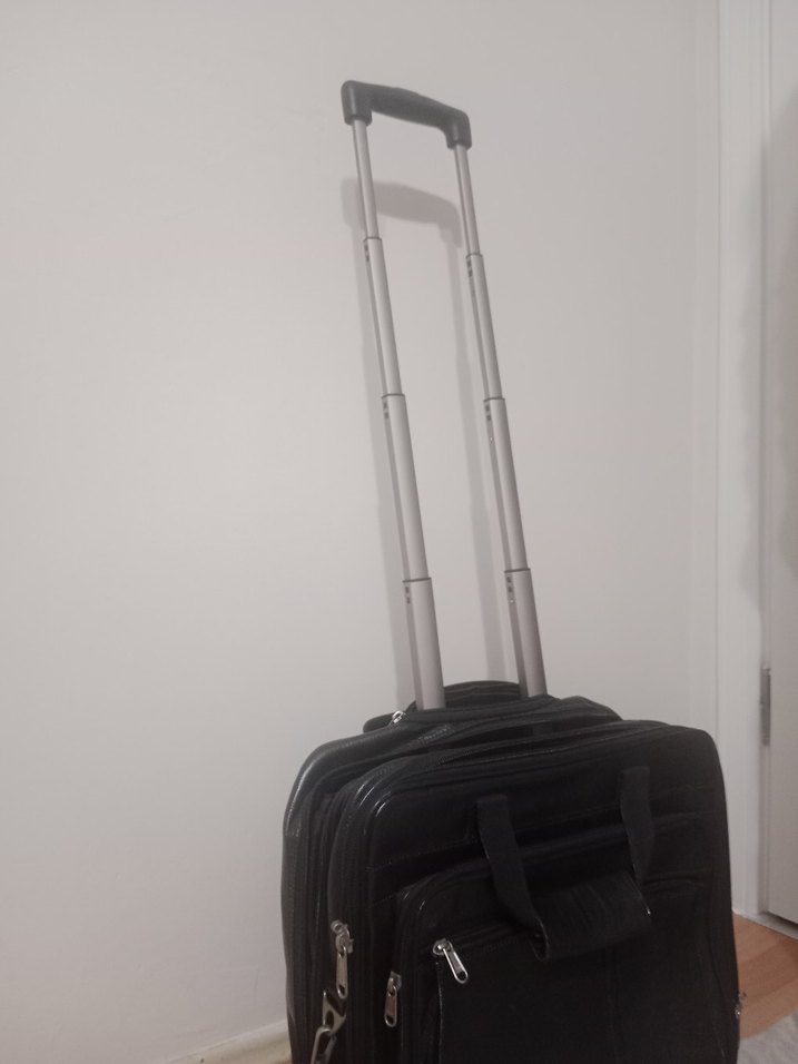 Siyah Erkek İş Çantası Fermuarlı - Görsel 3