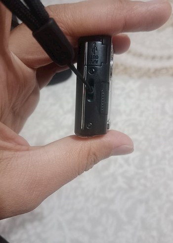 Sony Cyber-shot 14.1 MP Dijital Kamera Siyah - Görsel 5