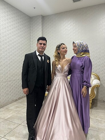 s Beden Pudra nişan elbisesi