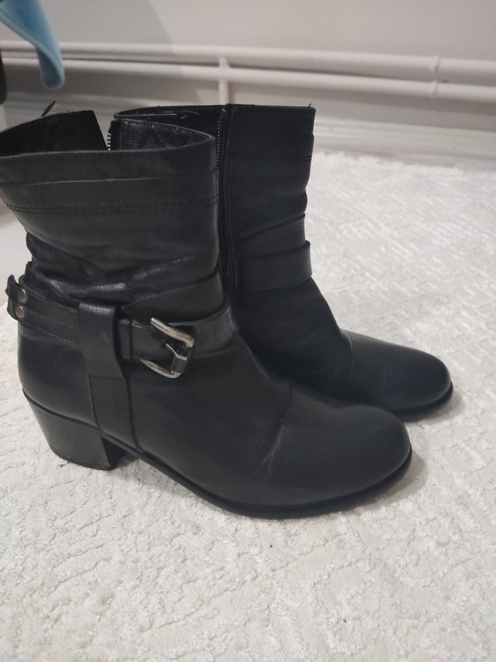 Tokalı Siyah Deri Kadın Bot..orijinal deridir - Görsel 4