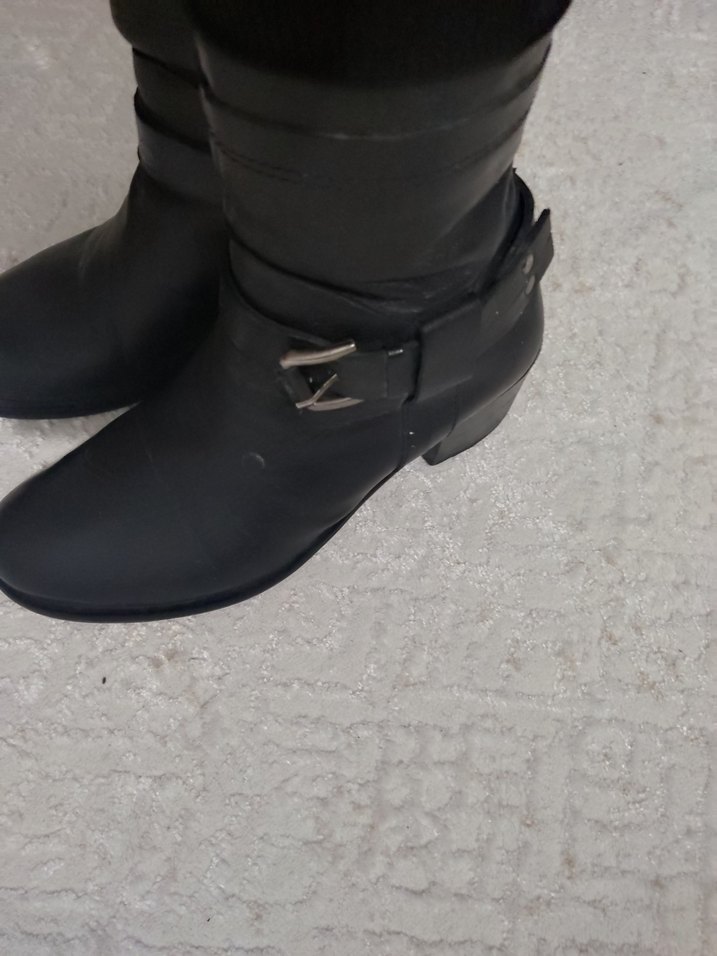 Tokalı Siyah Deri Kadın Bot..orijinal deridir - Görsel 2