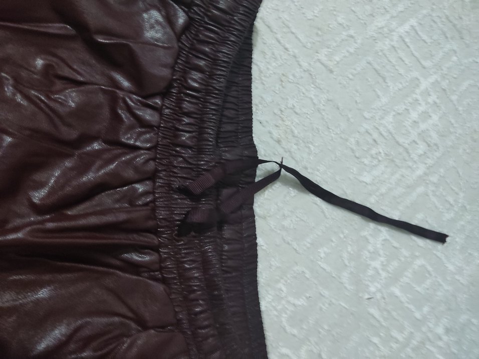 Drapeli köyü bordo Deri Kadın Pantolon - Görsel 2