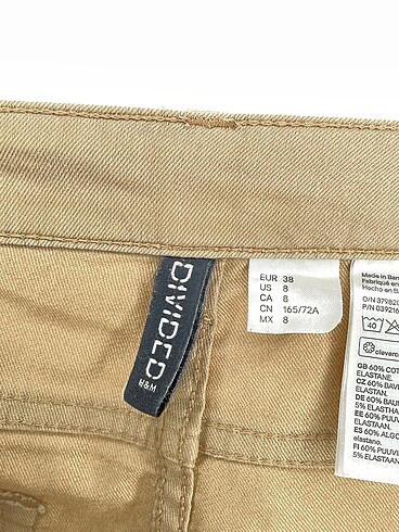 38 Beden camel Renk H&M Mini Şort %70 İndirimli.