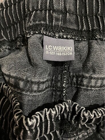 LC Waikiki LC WAIKIKI MARKA ERKEK ÇOCUK JEAN KAPRİ