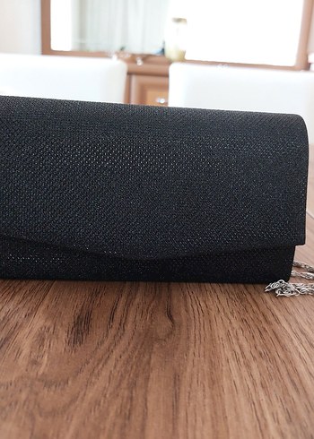 Zincir Detaylı Siyah Kadın Clutch Çanta