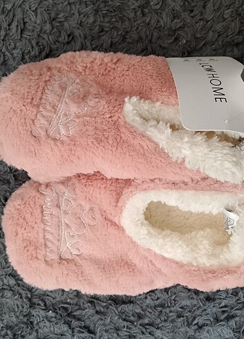 Peluş patik