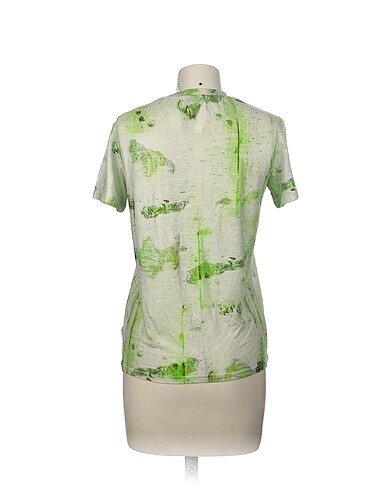 s Beden H&M T-shirt %70 İndirimli.