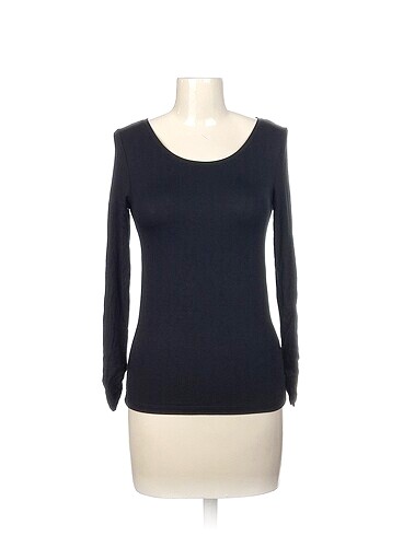Diğer T-shirt %70 İndirimli.