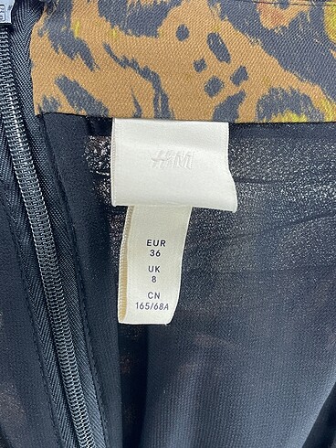 36 Beden çeşitli Renk H&M Mini Etek %70 İndirimli.