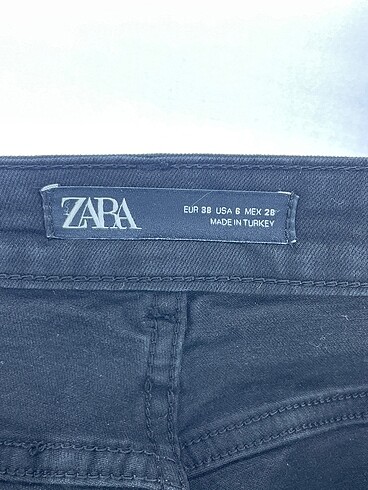 38 Beden siyah Renk Zara Jean / Kot %70 İndirimli.