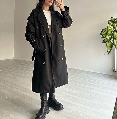 Siyah Astarlı Trenchcoat