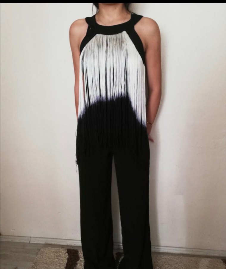 Siyah Püsküllü Kadın Tulum - Görsel 2