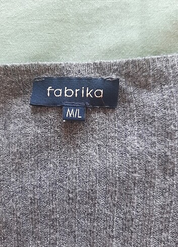 Fabrika marka hırka - Görsel 3