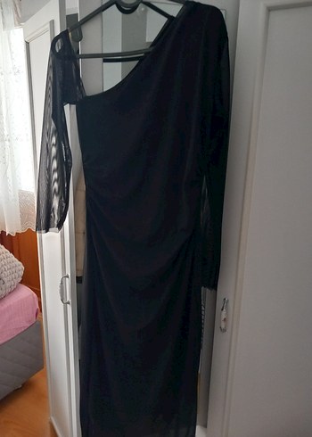 Uzun Siyah Gotik Drapeli Elbise