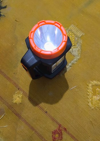 Beden Portatif Turuncu LED Kamp Lambası