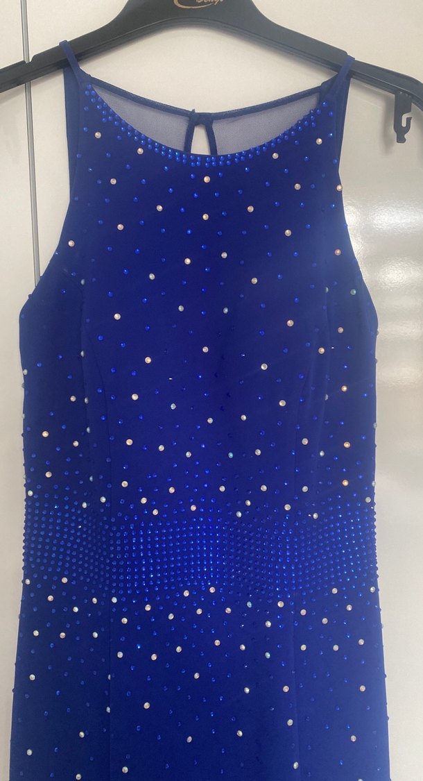 Boncuk Detaylı Uzun Mavi Abiye Elbise - Görsel 2