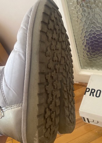 Gri Kürklü Kadın Botu - Görsel 5