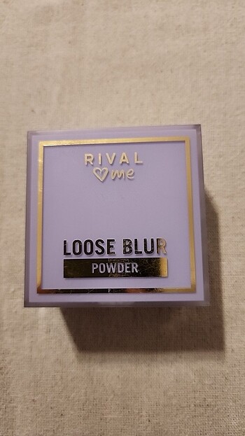 Rival Loves Me Pudra