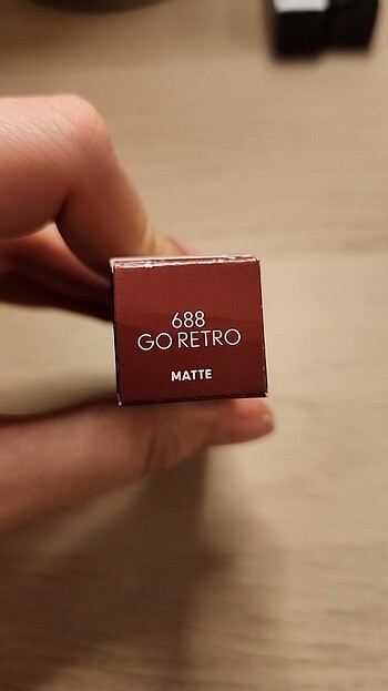 MAC Mac ruj go retro