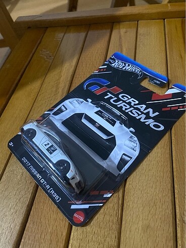 NİSSAN GT-R ( R35 ) Gran Turismo - Hotwheels - Görsel 3
