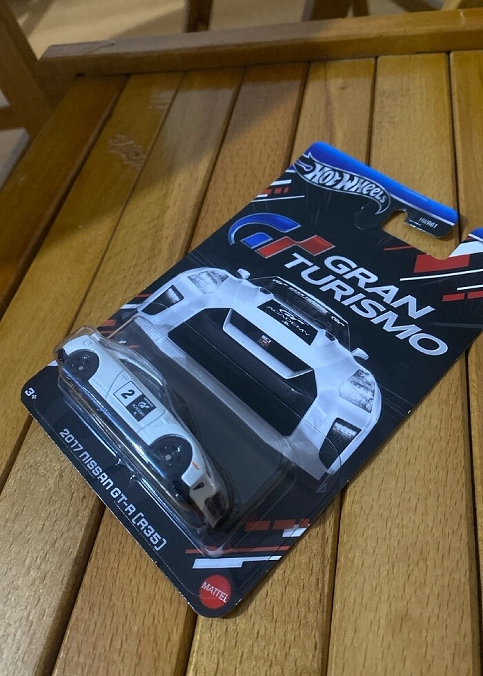 NİSSAN GT-R ( R35 ) Gran Turismo - Hotwheels - Görsel 3