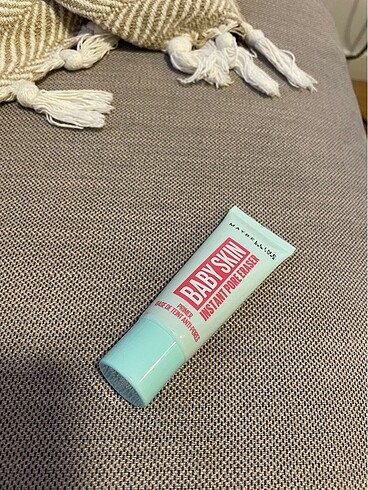 Maybelline baz