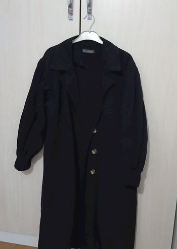 siyah uzun oversize trençkot