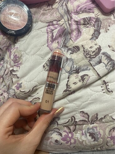 Beden Orjinal maybelline kapatıcı 01