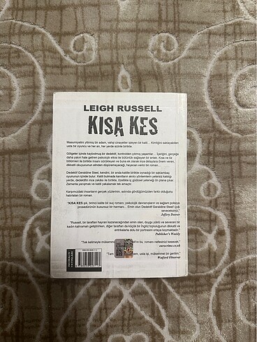  Beden Renk Kısa Kes / Leigh Russel