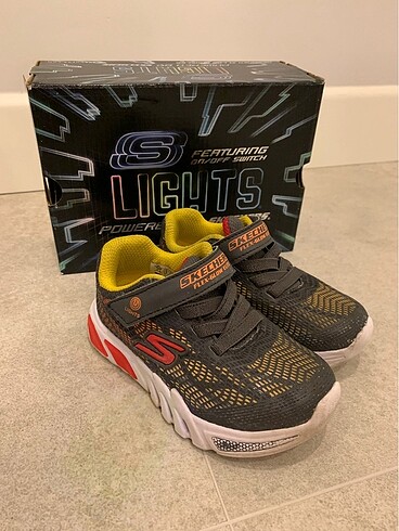 Skechers ışıklı ayakkabı