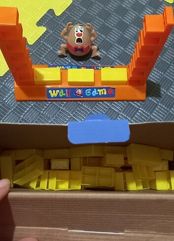 Beden Duvar yapma oyunu, kutu oyunu,jenga