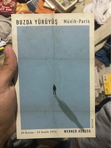 BUZDA YÜRÜYÜŞ