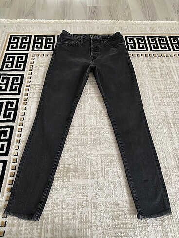 27 Beden gri Renk Jean Pantolon