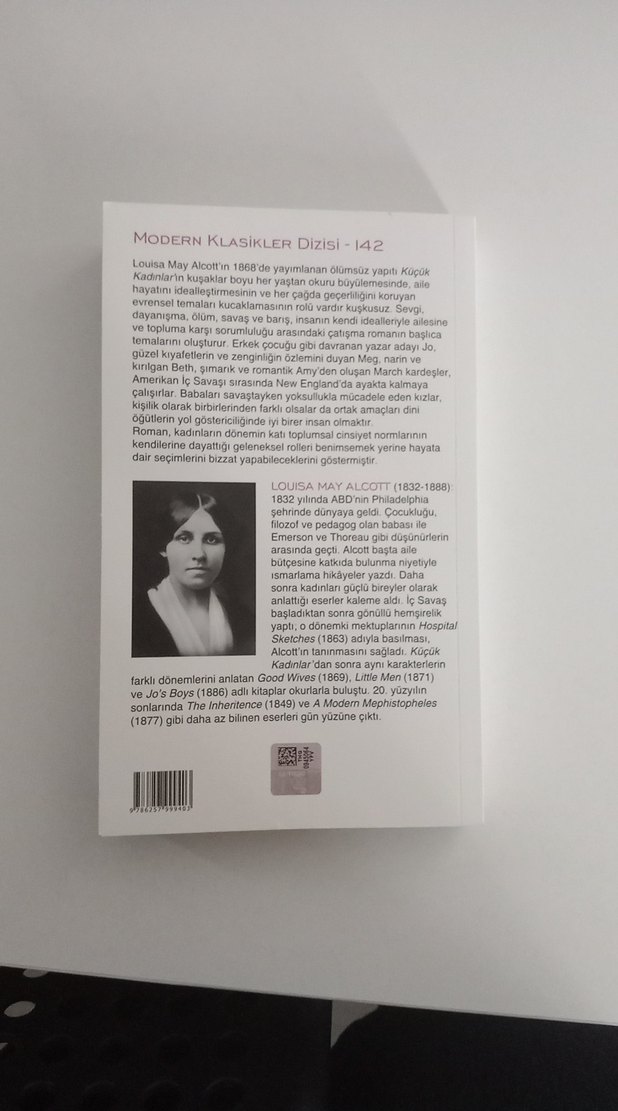 Küçük Kadınlar - Louisa May Alcott - Görsel 2