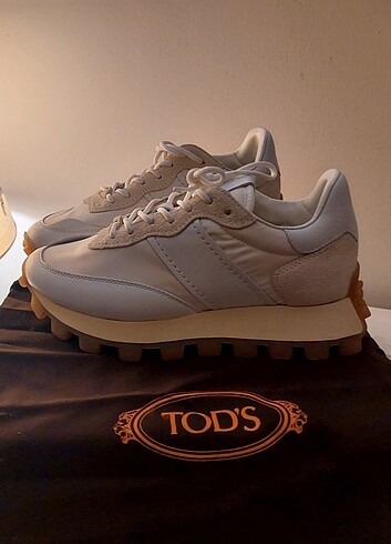 Tod's beyaz sneaker 