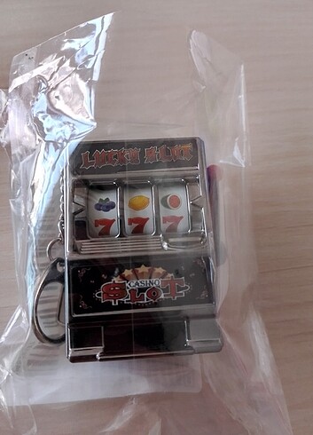 Slot makinesi anahtarlık