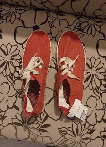 H&M espadril ayakkabı