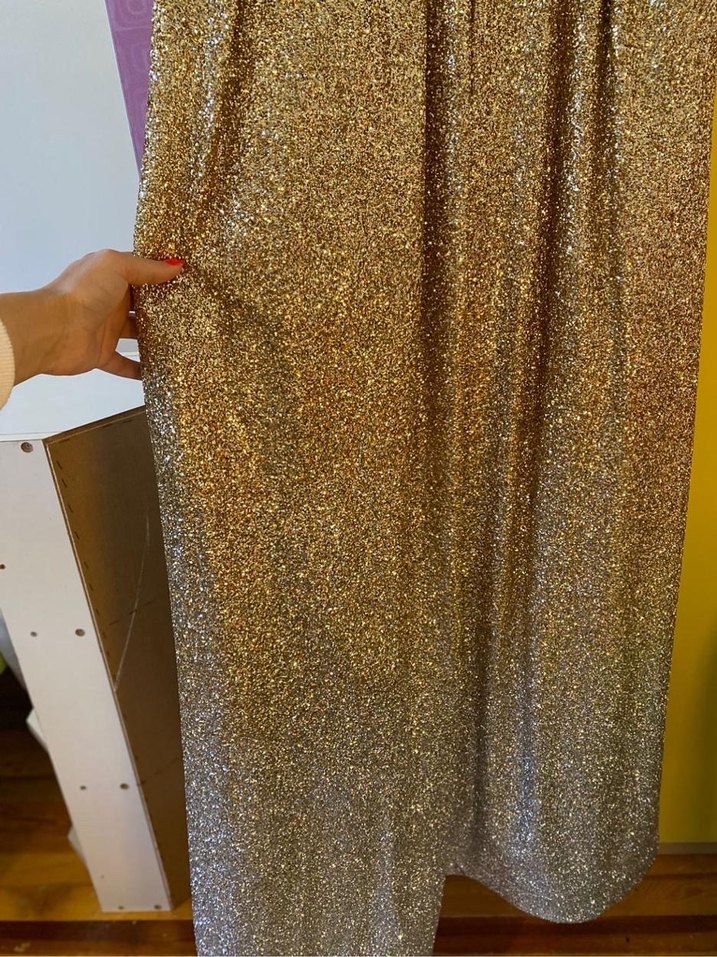 Parıltılı V Yaka Uzun Altın Abiye Elbise - Görsel 2
