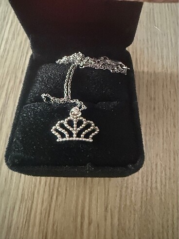 Zen Diamond Sertifikalı Zen taç gümüş kolye