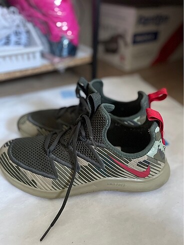 Nike spor ayakkabı