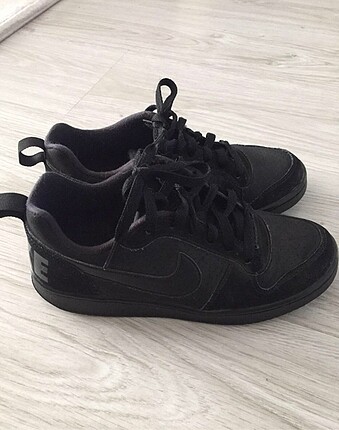 Nike Ayakkabı