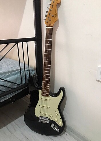 Elektro Gitar