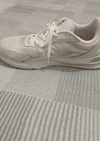 Beyaz Bağcıklı Kadın Spor Ayakkabı - Görsel 2