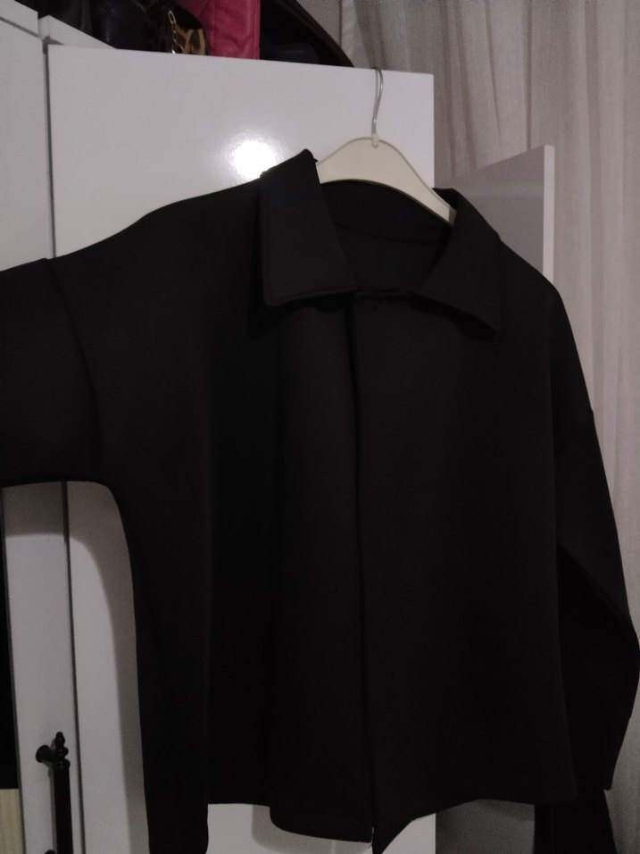 Kadın siyah ceket - Görsel 2