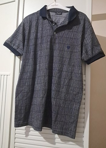 m Beden Düğmeli Gri Denim Kısa Kollu Tişört