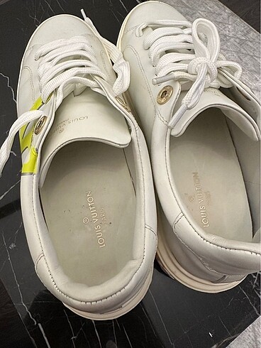 40 Beden Louis vuitton sneakers
