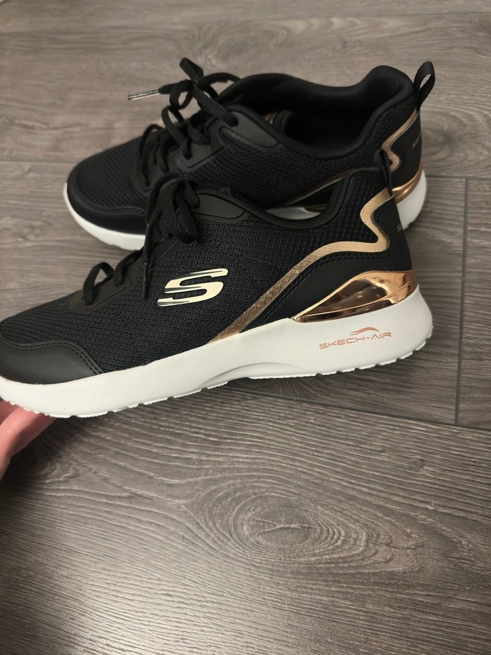 Skechers Siyah Dolgu Topuklu Spor Ayakkabı - Görsel 2